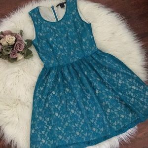 COPY - French Connection Lace dress